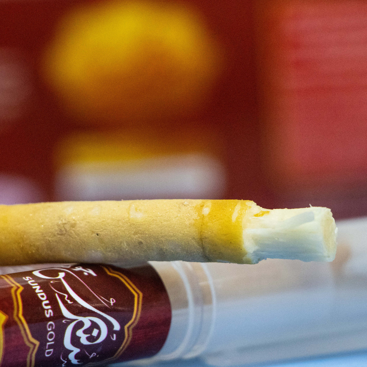 مسواك سندس - علبة تحتوي على 12 مسواك صحي معالج