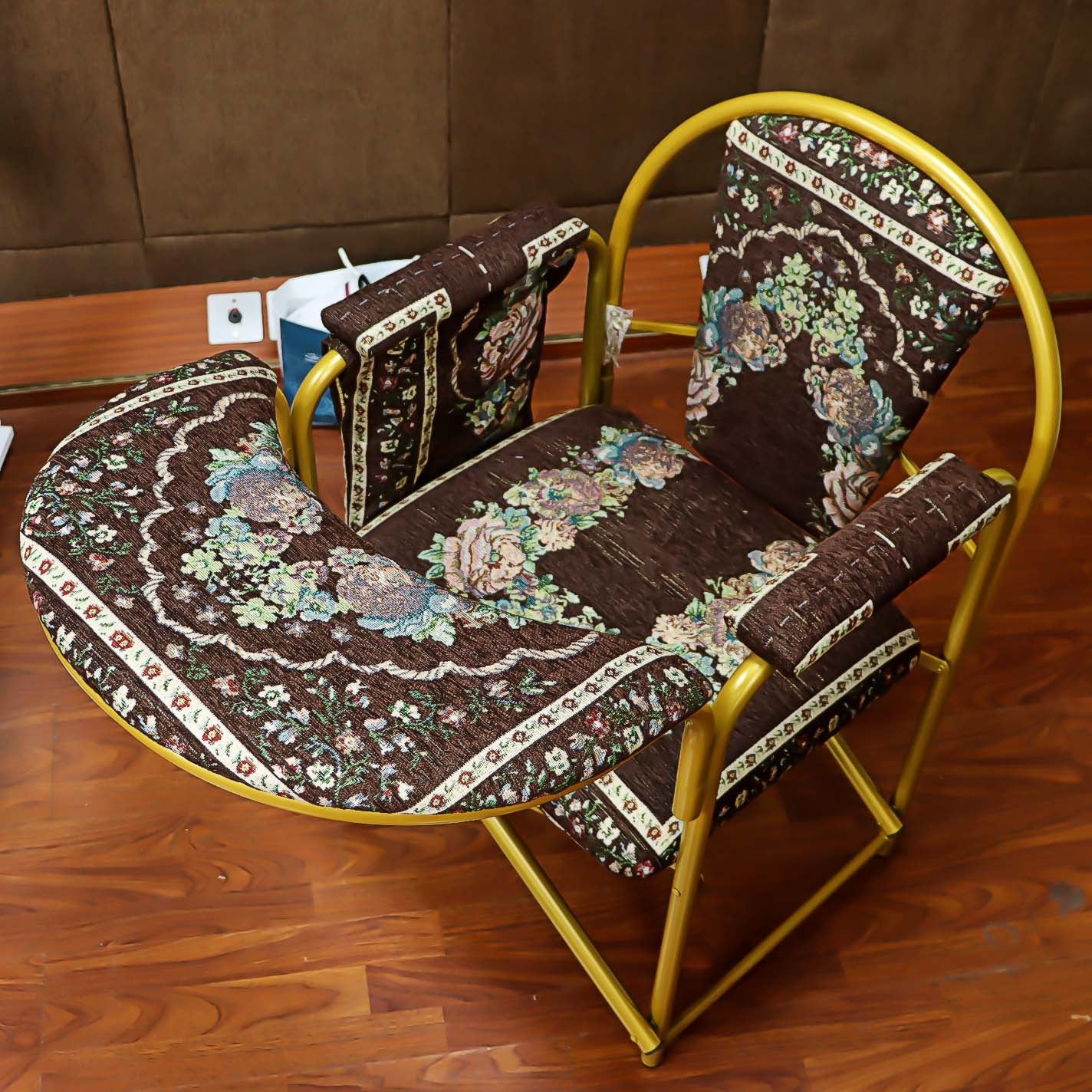 كرسي الصلاة المطور