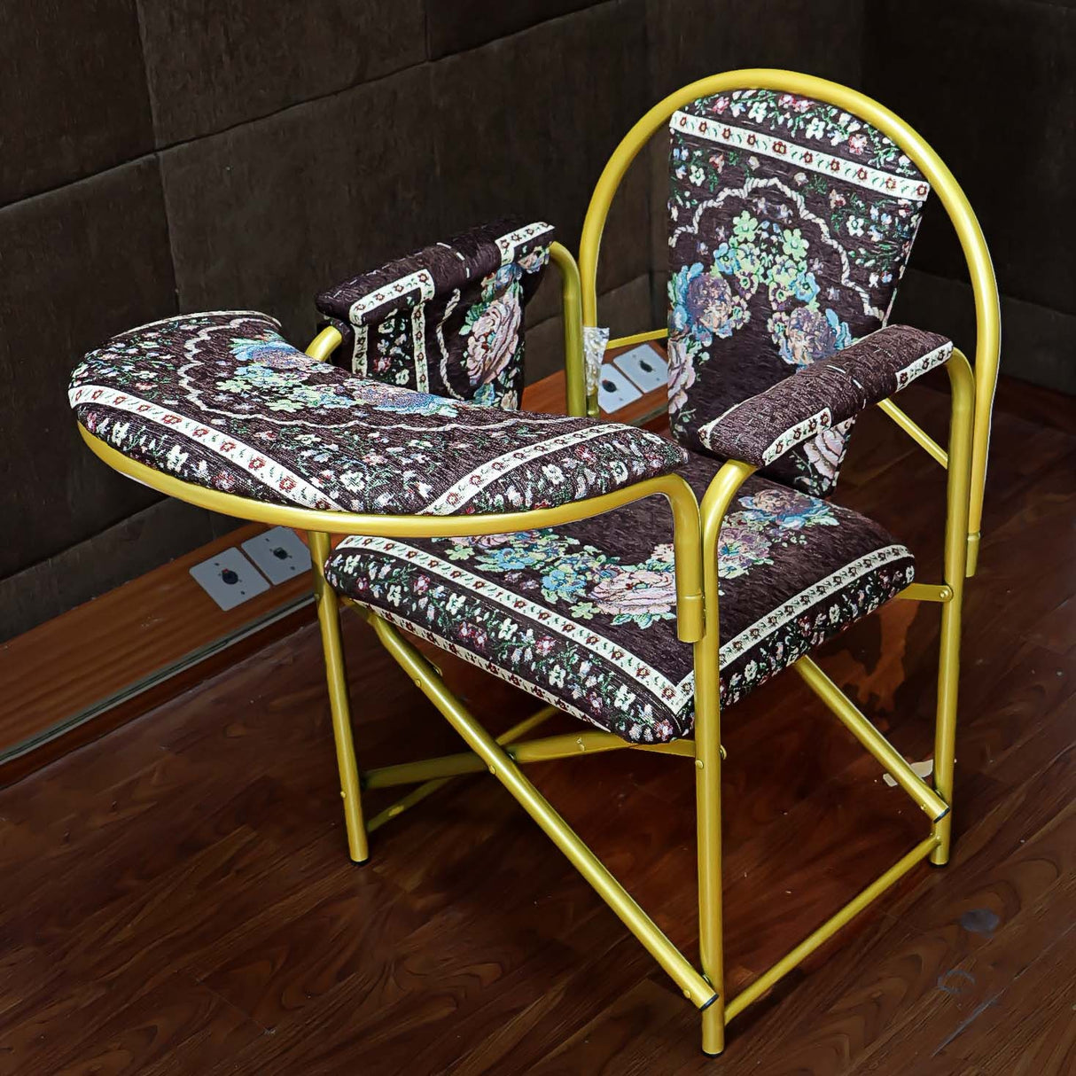 كرسي الصلاة المطور