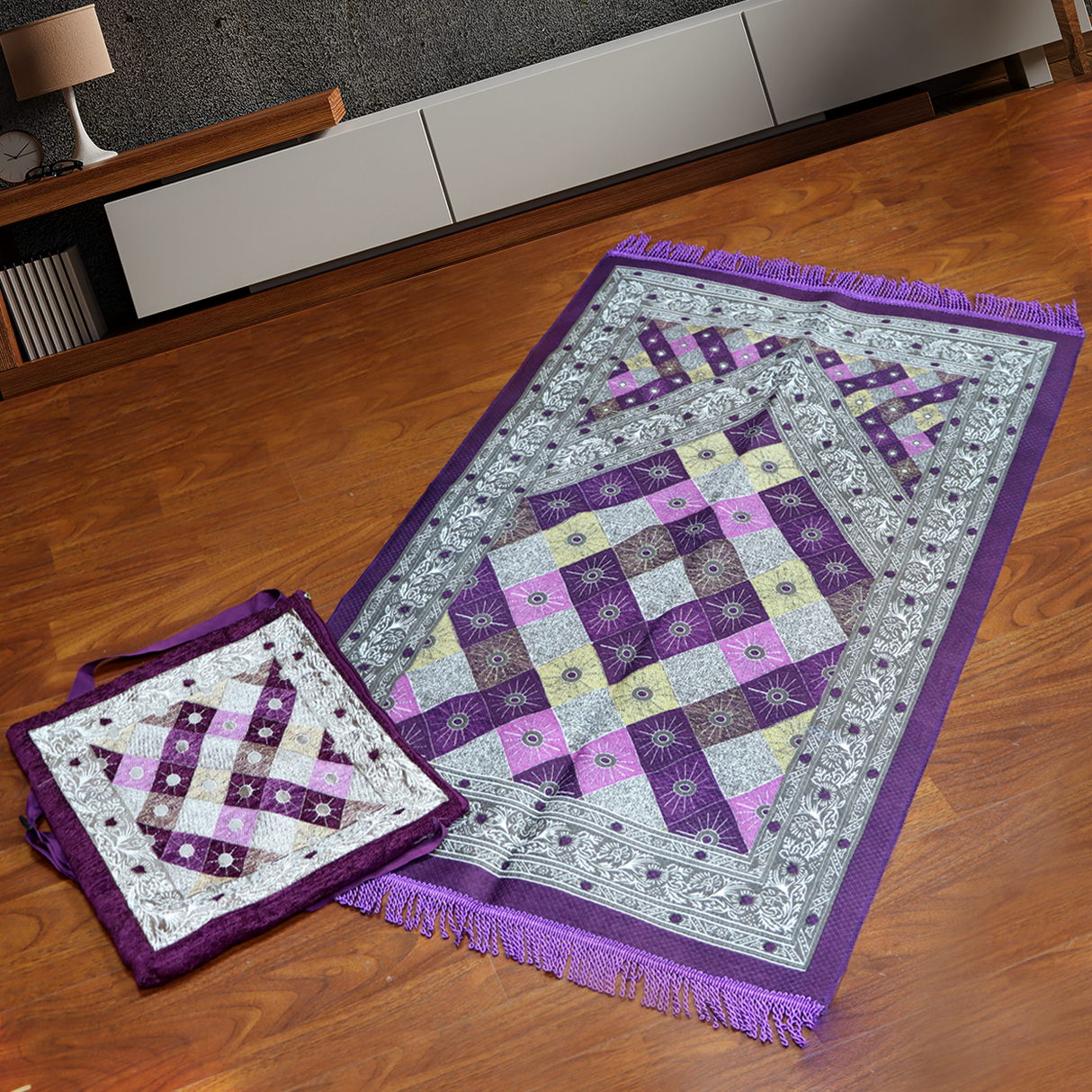 سجادة الصلاة مع حقيبة قماشية