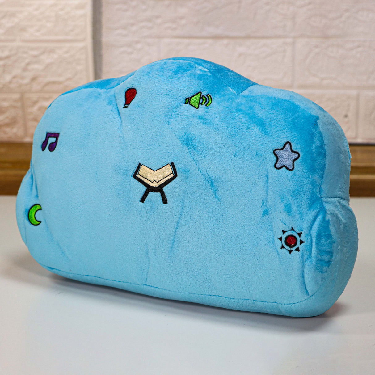 الوسادة الناطقة المضيئة